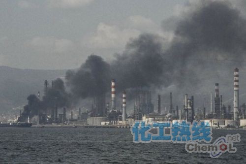土耳其一炼油厂发生爆炸 土耳其一炼油厂发生爆炸